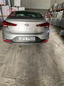 هیوندای ئەلەنترا